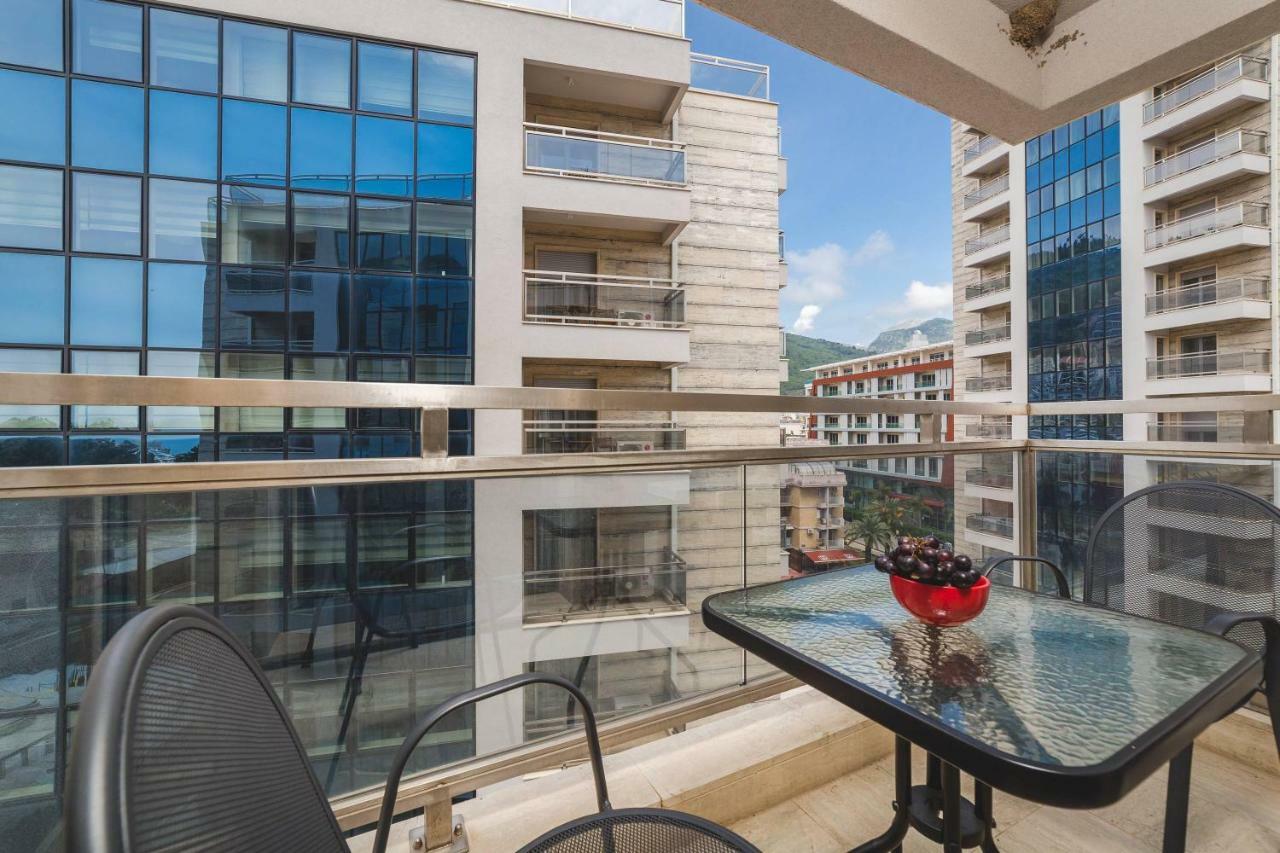 Blue Marlin Apartments Budva Exterior foto