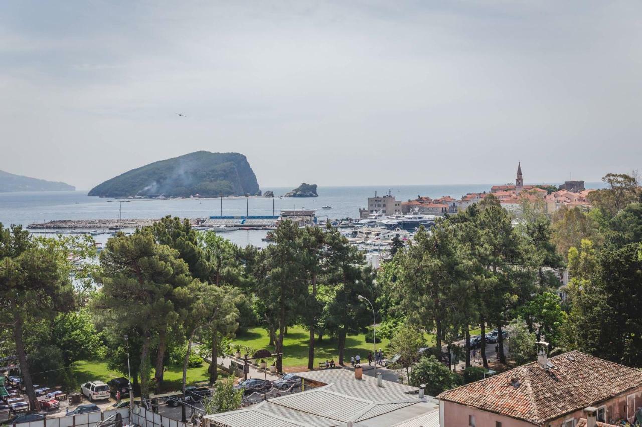 Blue Marlin Apartments Budva Exterior foto